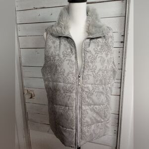 Activology Women's Large Petite Flocked Damask Print Zip Front Vest Faux Fur